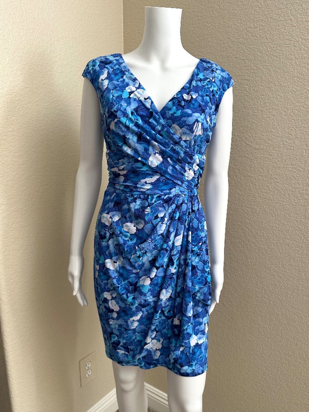 Chaps Blue & White Floral Faux Wrap V-Neck Stretch Dress